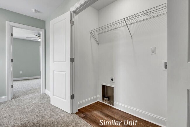 Building Photo - 305 Starfish Ln