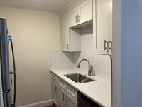 Building Photo - 116 Trapelo Rd