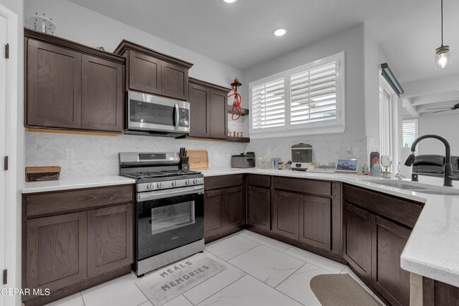 Building Photo - 2508 Mike Price Dr