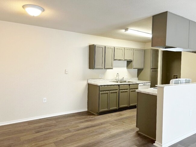 Building Photo - 8164 Marydean Ave