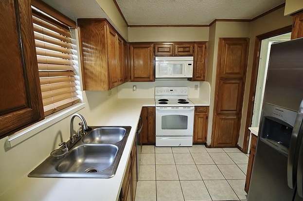 Building Photo - 6506 Impala Dr