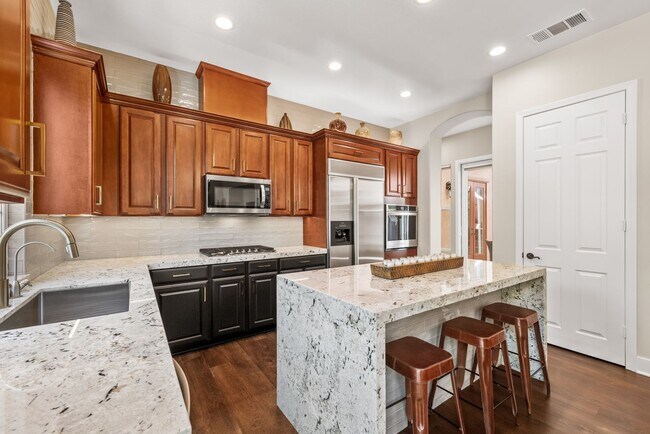 Building Photo - 2846 Amatista Ct