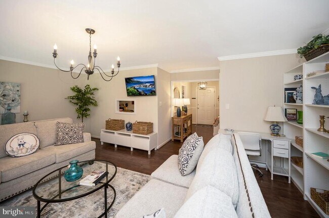 Building Photo - 206 Pleasants Dr
