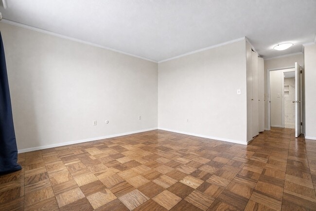 Building Photo - 8 Whittier Pl