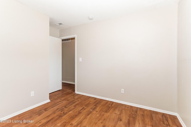 Building Photo - 5208 Terrace Green Cir