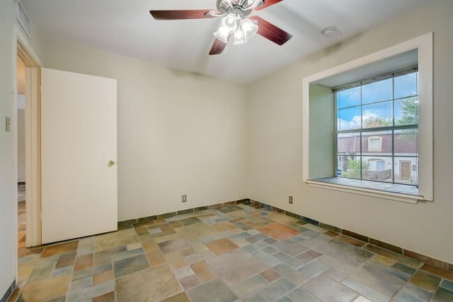 Building Photo - 7801 Shoal Creek Blvd