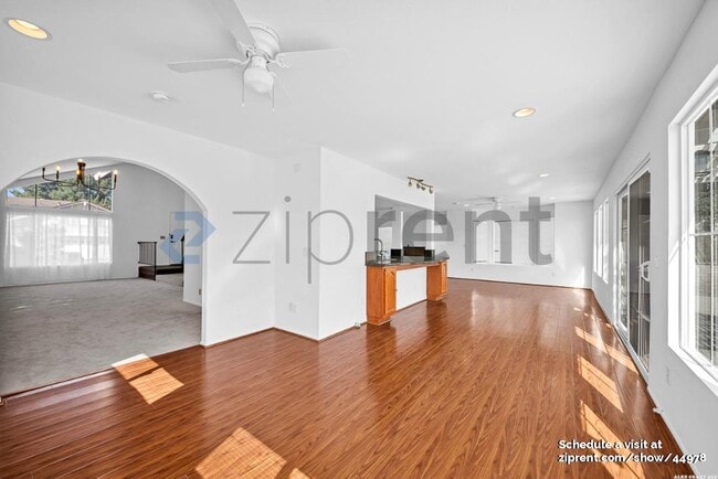 Building Photo - 23414 Amberwick Pl