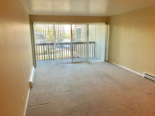 Interior Photo - Aladdin Apartments