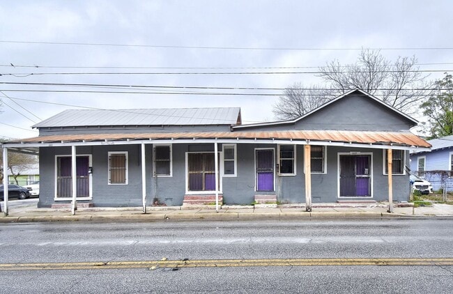 Building Photo - 1-BEDROOM WITH DEN IN AVENIDA GUADALUPE