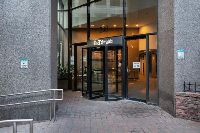 Building Photo - 2 bedroom in NEW YORK NY 10019