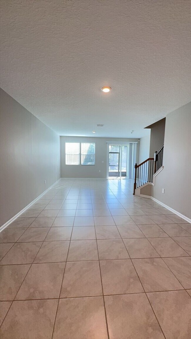 Building Photo - 263 Redbud Rd