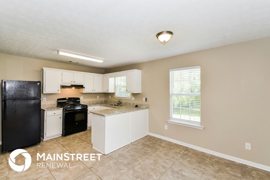 Building Photo - 4642 Latchwood Dr