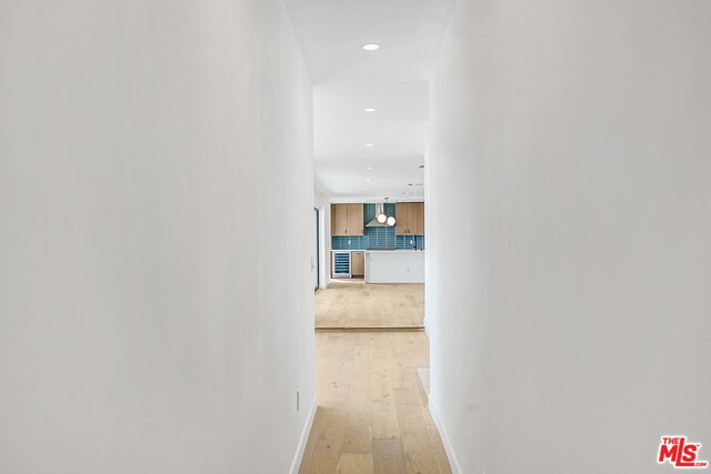 Building Photo - 1210 Larrabee St
