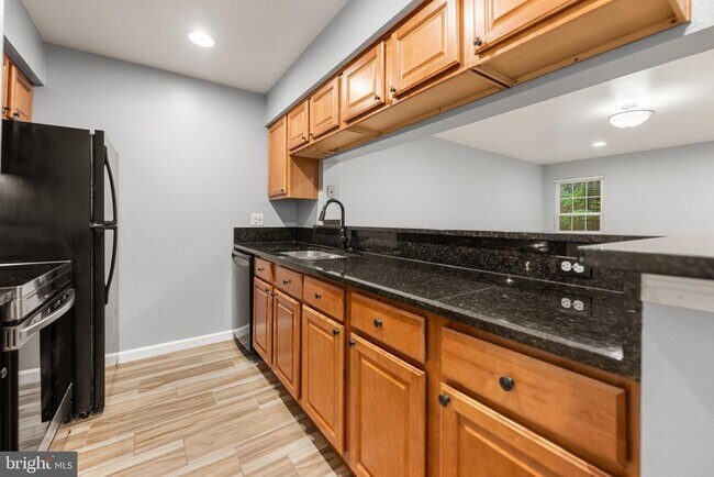 Building Photo - 3309 Wyndham Cir