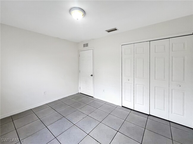 Building Photo - 4502 30th St SW