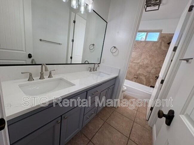 Building Photo - 668 Rio Virgin Dr