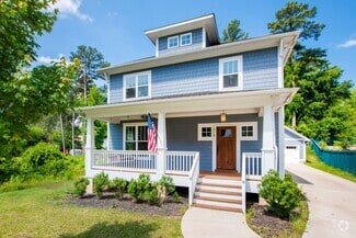 Building Photo - Craftsman Style Home in heart of the Lakew...