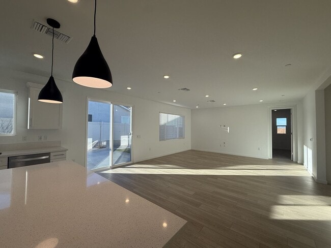 Building Photo - New Construction 4 bedroom