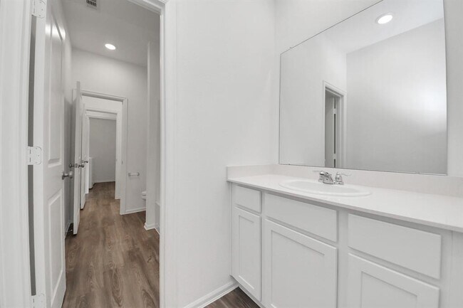 Building Photo - 1351 Antigua Dr