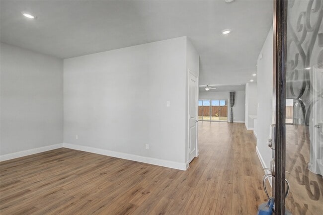 Building Photo - 2344 Bellatrix Dr