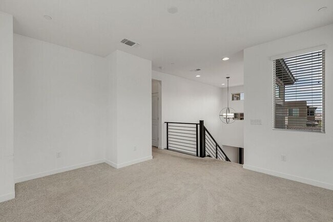Building Photo - Luxury Henderson Retreat with Private Pool & Loft