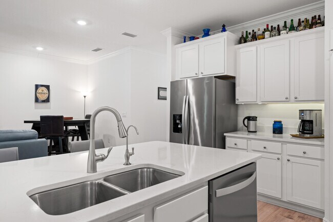 Building Photo - 157 JRS Wy