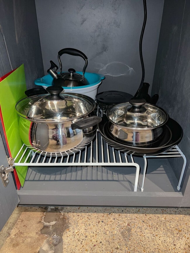 Building Photo - 201 S Chaparral St