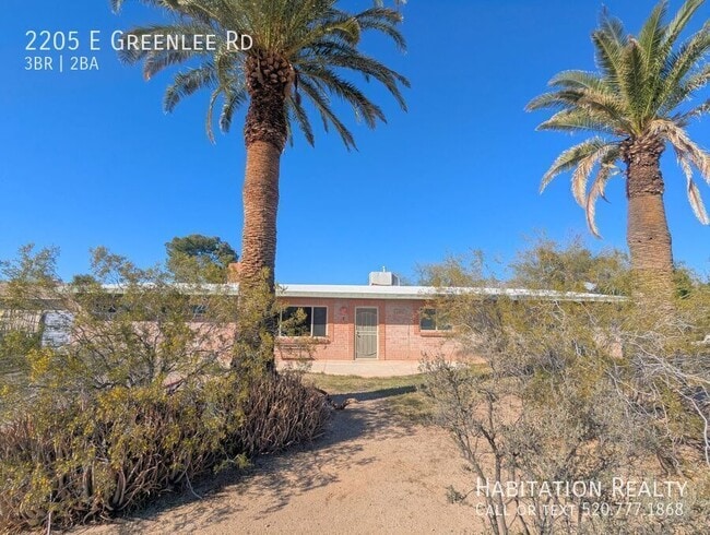 Building Photo - 2205 E Greenlee Rd