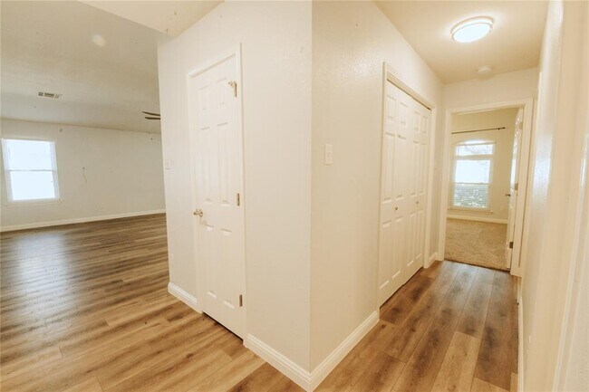 Building Photo - 17506 Bottle Springs Ln