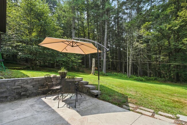 Building Photo - 265 Oakland Valley Rd