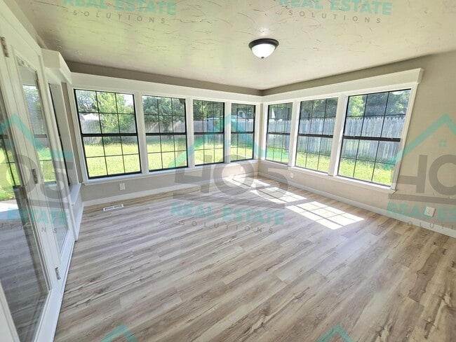 Building Photo - 3 Bedroom near Tinker AFB