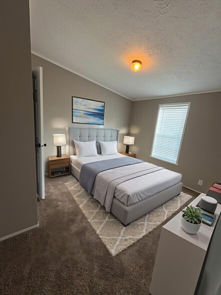 Building Photo - 11097 Indianwood Ct