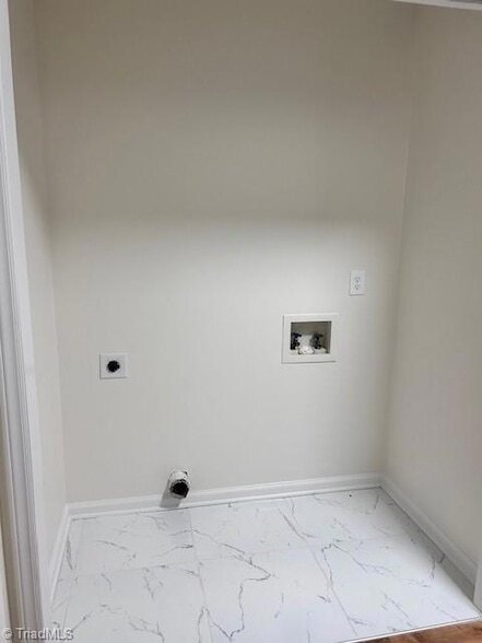 Building Photo - 107 W McIver St