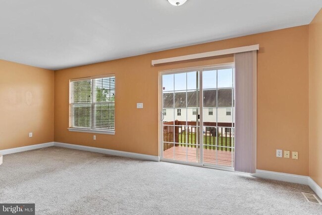 Building Photo - 118 Buckley Dr