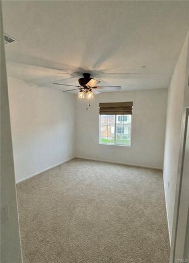 Building Photo - McSweeney Farms new-home