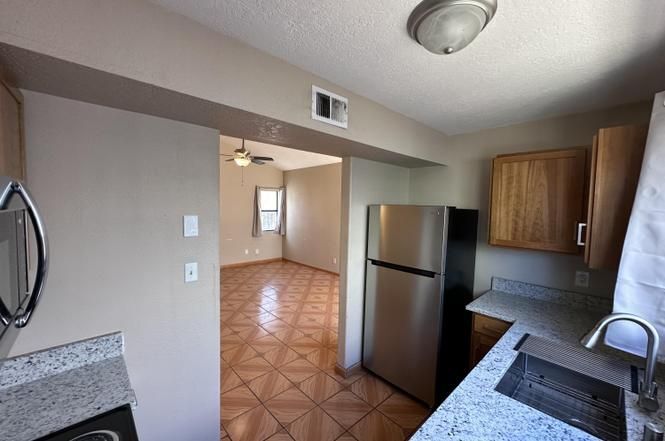 Building Photo - 936 W Sky St SW