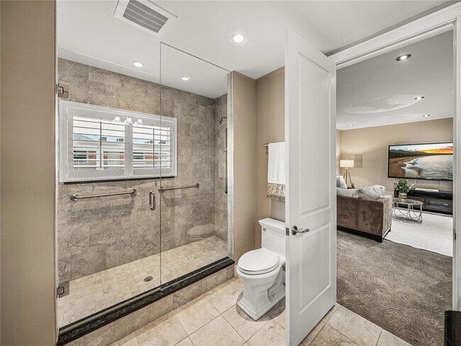 Building Photo - 3910 Gulf Blvd