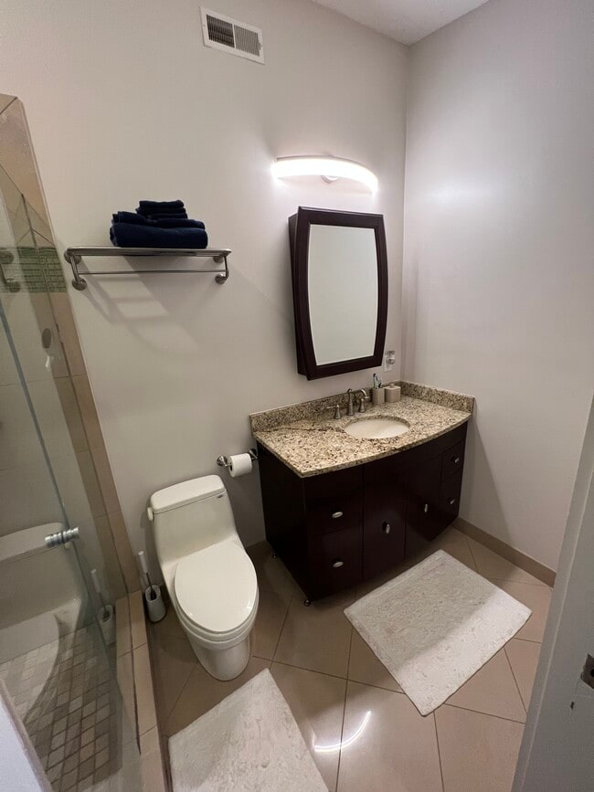 Building Photo - 1810 Cherokee Bluff Dr