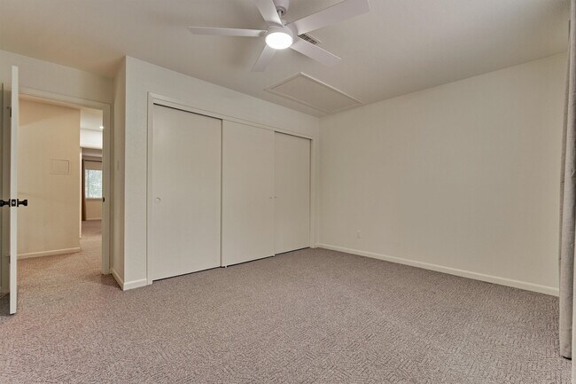 Building Photo - 2351 W Settler's Way