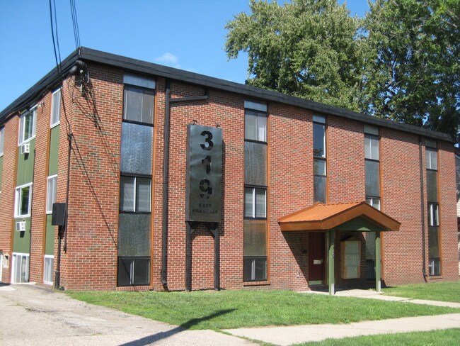 Primary Photo - 319 E Hillsdale
