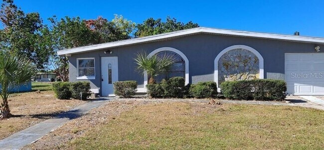 Primary Photo - 2813 Starlite Ln