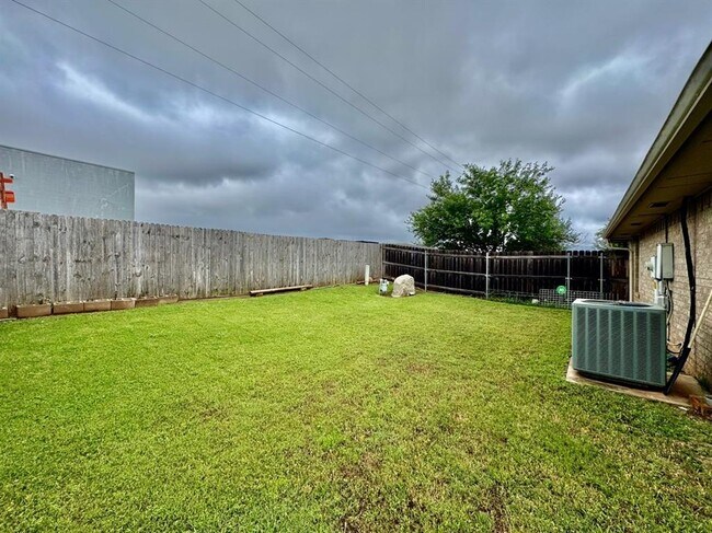 Building Photo - 1300 NW 138th St