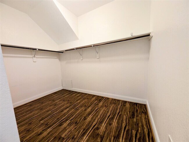 Building Photo - 3508 Wickham Ln