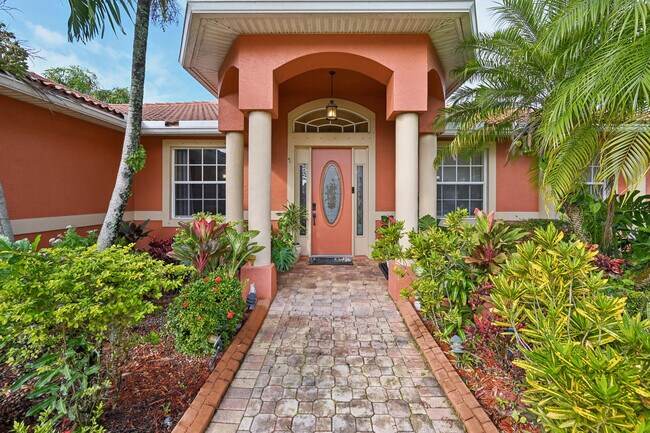 Building Photo - 3044 SW Savona Blvd