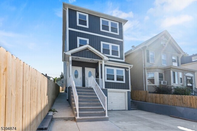 Building Photo - 53 Marcy Ave