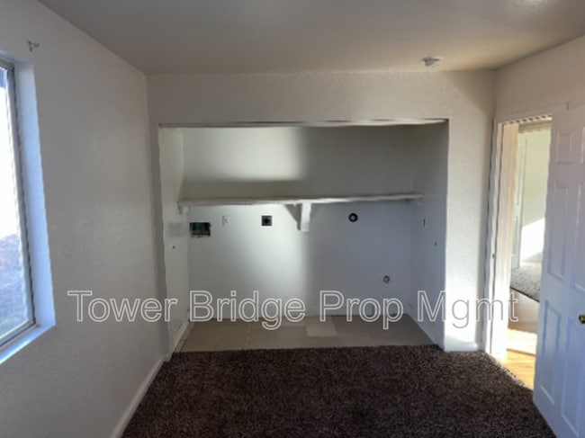 Building Photo - 2740 Crosby Way