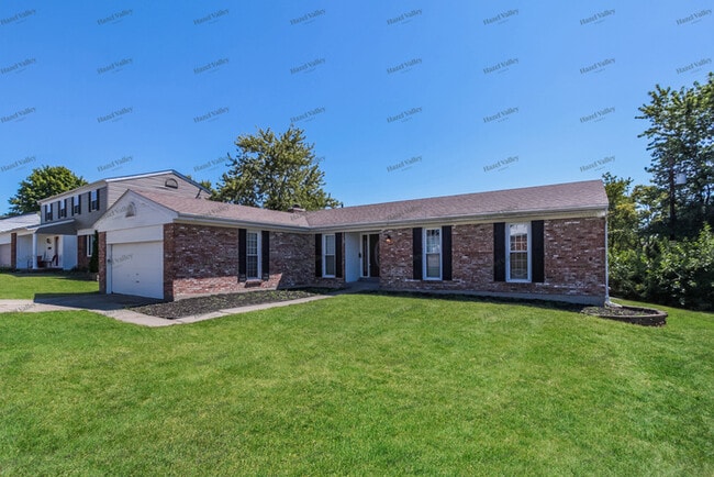 Building Photo - 1743 Fullerton Dr