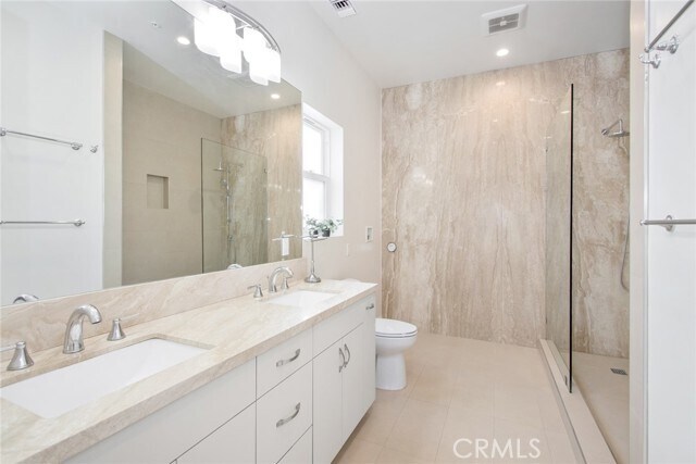 Building Photo - 901 23rd St