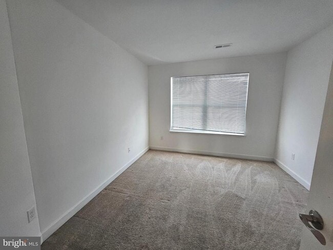 Building Photo - 73 Medal Way