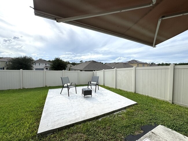 Building Photo - 239 Willow Bend Dr